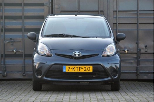 Toyota Aygo - 1.0 VVT-i Now 5 deurs airco LM velgen GARANTIE - 1