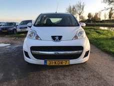 Peugeot 107 - 1.0-12V Sublime Airco, Parkeersensoren, elektr ramen