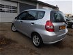 Honda Jazz - 1.4 LS - 1 - Thumbnail