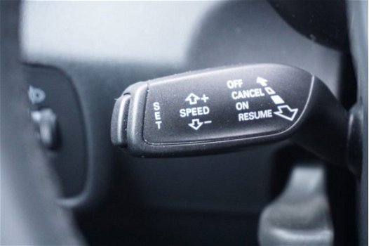 Audi A1 Sportback - 1.0TFSI Advance S-line · Navigatie · Cruise control · Airco - 1