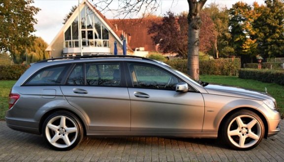 Mercedes-Benz C-klasse Estate - 180 K BlueEFFICIENCY Elegance *AUT*LM VELGEN*NAVI*CLIMA - 1