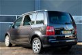 Volkswagen Touran - 2.0-16V FSI Highline 150PK | 7pers | Cruise - 1 - Thumbnail