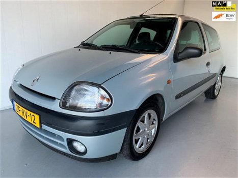 Renault Clio - 1.4 RN MAX Schuifdak Trekhaak Elek.ramen - 1