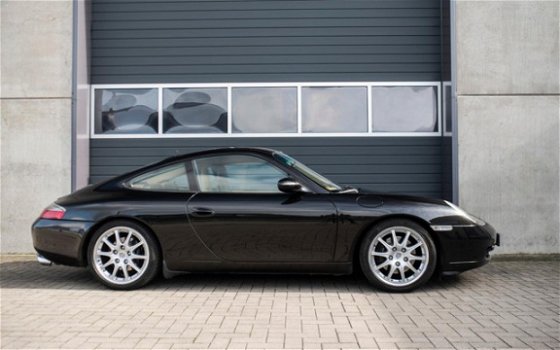 Porsche 911 - 3.4 Coupé Carrera - 1