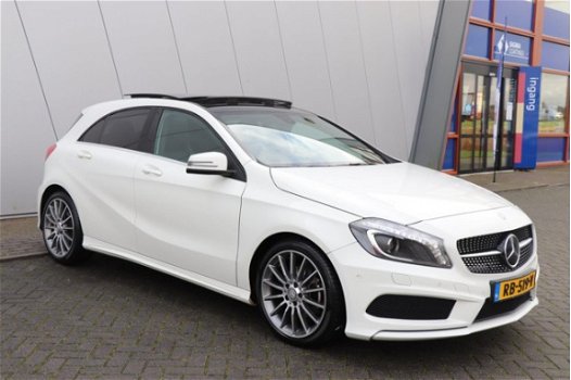 Mercedes-Benz A-klasse - A180 | AMG / PANO / NAVI / CAMERA / DEALER OND - 1