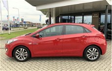 Hyundai i30 - 1.6 GDI i-Motion (Airco / Cruise control/ Trekhaak )