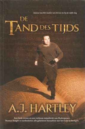A.J. Hartley met De Tand des Tijds - nr. 1