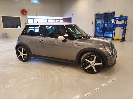 Mini Cooper S R53 - 210 pk! - 1