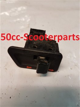 Knipperlicht Schakelaar Honda Chiocciola Nes 125 Gebruikt 35200-GAV-701 - 1