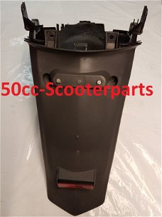 Achterspatbord Honda Dylan 125 80100-KGF-900 Gebruikt