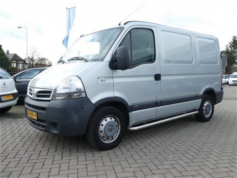 Nissan Interstar - 2.5dCi L1H1 Airco Side-Bars Trekhaak 3-Zits - 1