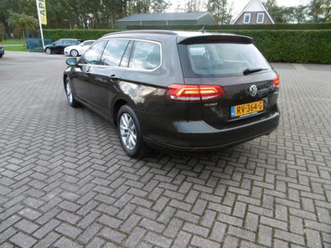 Volkswagen Passat Variant - 1.6 TDI Connected Series - 1