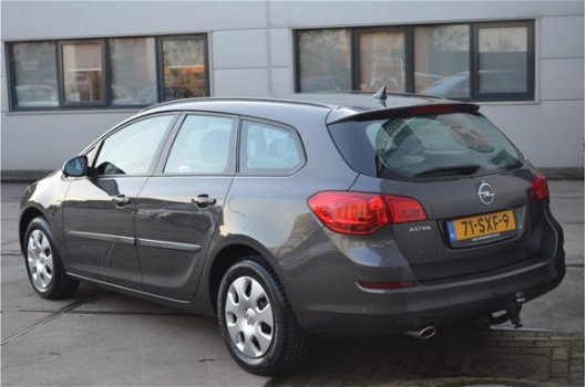 Opel Astra Sports Tourer - 1.4 Turbo Business Edition - 1