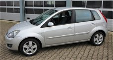 Ford Fiesta - 1.6-16V Futura XL Automaat