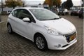 Peugeot 208 - 1.2 VTi ENVY NAVIGATIE RIJKLAAR INCL 6 MND BOVAG - 1 - Thumbnail