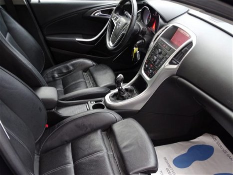Opel Astra - 1.6 Turbo Sport Cosmo - Vol Leer- Navi- ECC- LMV 18 inch - 1