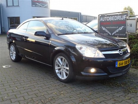 Opel Astra TwinTop - 1.8 Cosmo - 1