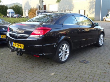 Opel Astra TwinTop - 1.8 Cosmo - 1