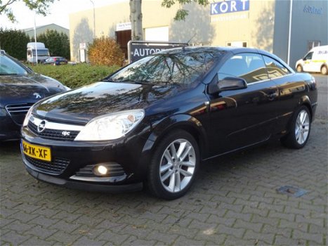 Opel Astra TwinTop - 1.8 Cosmo - 1