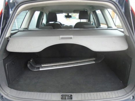 Ford Focus Wagon - 1.8 16V Flexifuel Ambiente Clim, Cruise - 1