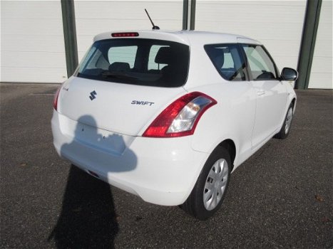 Suzuki Swift - 1.2 Comfort - 1