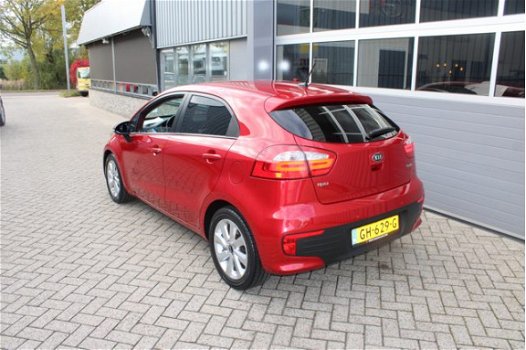 Kia Rio - 1.2 CVVT ExecutiveLine 1e Eig Led Camera Navigatie Boekjes - 1