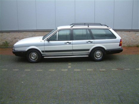 Volkswagen Passat Variant - 1.8 Inj - 1