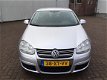 Volkswagen Jetta - 1.6 FSI Comfortline - 1 - Thumbnail