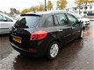 Renault Clio Estate - 1.2-16V Collection nwe koppeling/distr.riem - 1 - Thumbnail