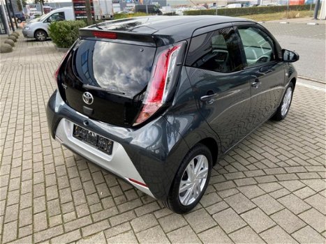 Toyota Aygo - 1.0 VVT-i x-play Bluetooth, speedlimit - 1