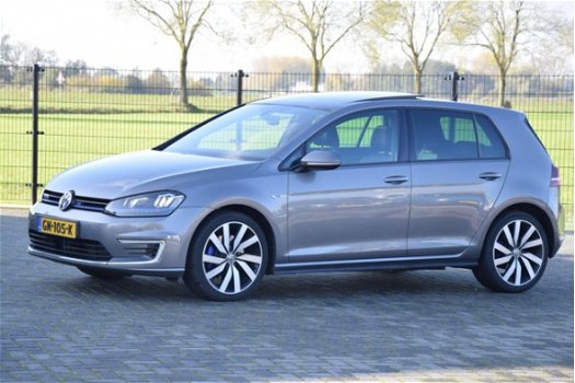 Volkswagen Golf - 7 1.4 TSI GTE 2015 Automaat Navigatie Lederen bekleding clima pano dak - 1