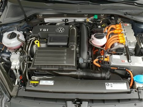 Volkswagen Golf - 1.4 TSI GTE ---NIEUWSTAAT - 1