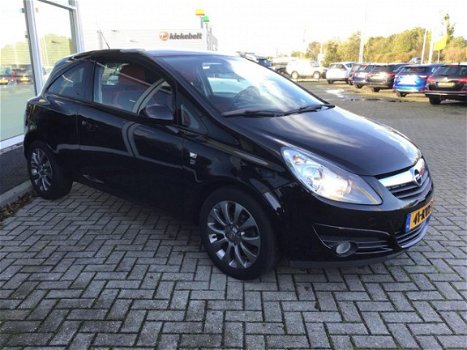 Opel Corsa - 1.0-12V '111' Edition Dealer onderhouden - 1