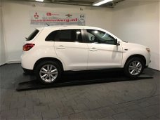 Mitsubishi ASX - 1.6 Intro+ 17" Navi camera achter