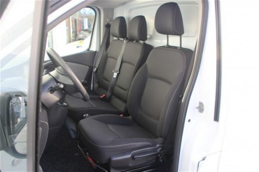 Renault Trafic - 1.6 dCi 90pk T27 L1H1 Générique | Trekhaak | Radio | ABD onderhouden - 1