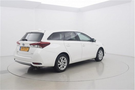 Toyota Auris - TS 1.8 Hybrid Dynamic Navi Automaat - 1