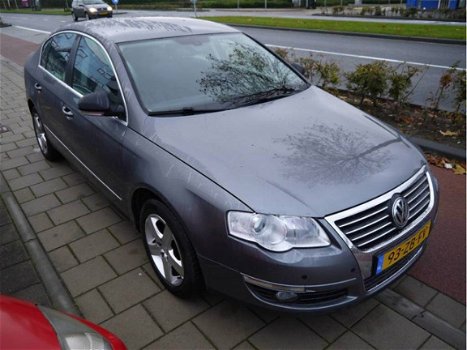 Volkswagen Passat - 1.9 TDI 105pk Trendline - 1