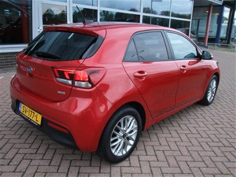 Kia Rio - 1.0 T-GDI EcoDynamics 100pk DynamicLine Rijklaar - 1