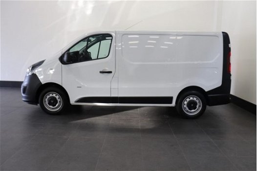 Opel Vivaro - 1.6 CDTI 140PK - Airco - Cruise - Trekhaak - € 11.900, - Ex - 1