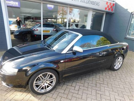 Audi A4 Cabriolet - 2.4 V6 Pro Line AUTOMAAT - 1