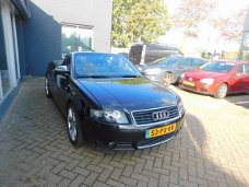 Audi A4 Cabriolet - 2.4 V6 Pro Line AUTOMAAT