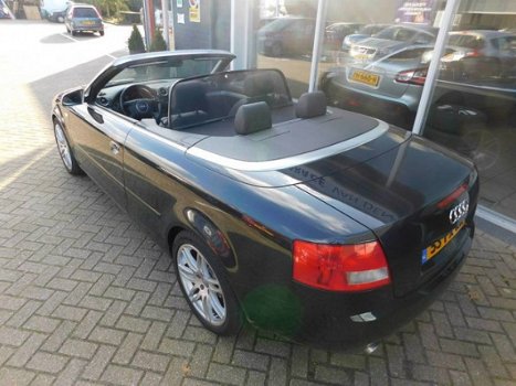 Audi A4 Cabriolet - 2.4 V6 Pro Line AUTOMAAT - 1