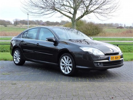 Renault Laguna - 2.0 16v 140pk Dynamique | RIJKLAARPRIJS INCLUSIEF AFLEVERPAKKET T.W.V. € 695, - | - 1