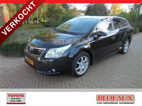 Toyota Avensis Wagon - 1.8 16V VVT-I Dynamic bij specialist - 1