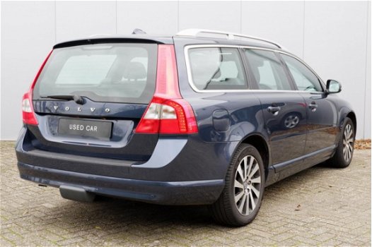 Volvo V70 - D4 163pk Geartronic Limited Edition / Luxury - 1