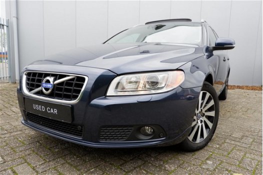 Volvo V70 - D4 163pk Geartronic Limited Edition / Luxury - 1