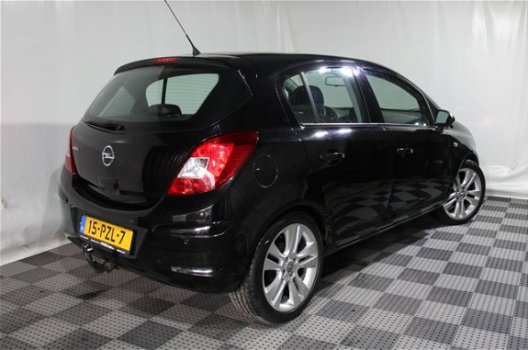 Opel Corsa - 1.4-16V Cosmo - 1