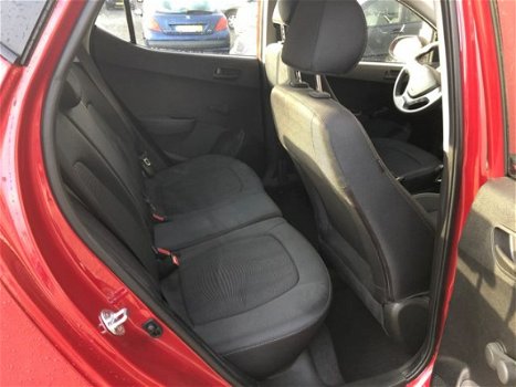 Hyundai i10 - 1.0i Comfort 5 drs en Airco 40, 000 Km op de teller (Inruil Mogelijk) (bj 2018) - 1