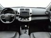 Toyota RAV4 - 2.0 Executive Business Automaat | Navigatie | Leder | Trekhaak | 1.500 kg Trekgewicht - 1 - Thumbnail