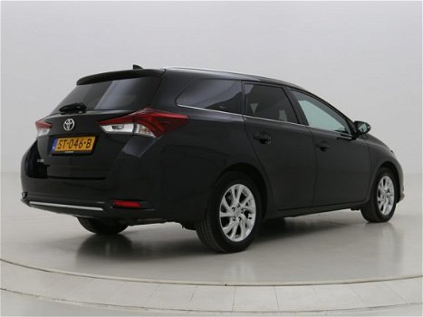 Toyota Auris Touring Sports - 1.2T Energy Plus | Navigatie | L.m. velgen | Parkeersensoren | - 1